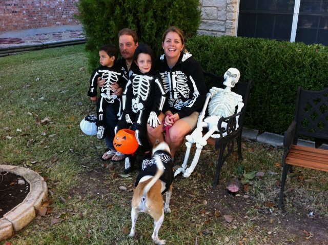 2010/10(Oct)/Halloween Fun/640x480_2010-10-31-07 Halloween Ian Sydney.jpg